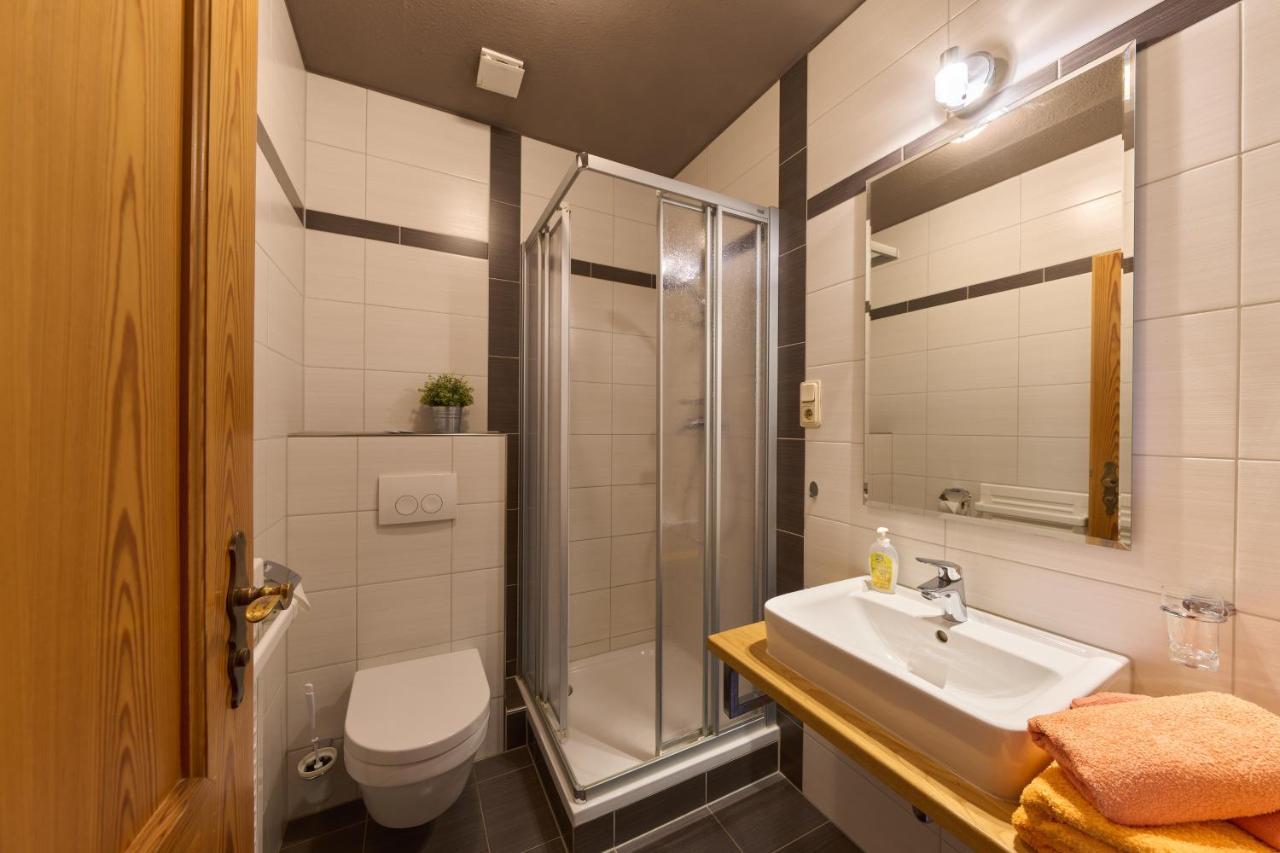 Landhotel Brauner Hirsch Kammerforst ภายนอก รูปภาพ