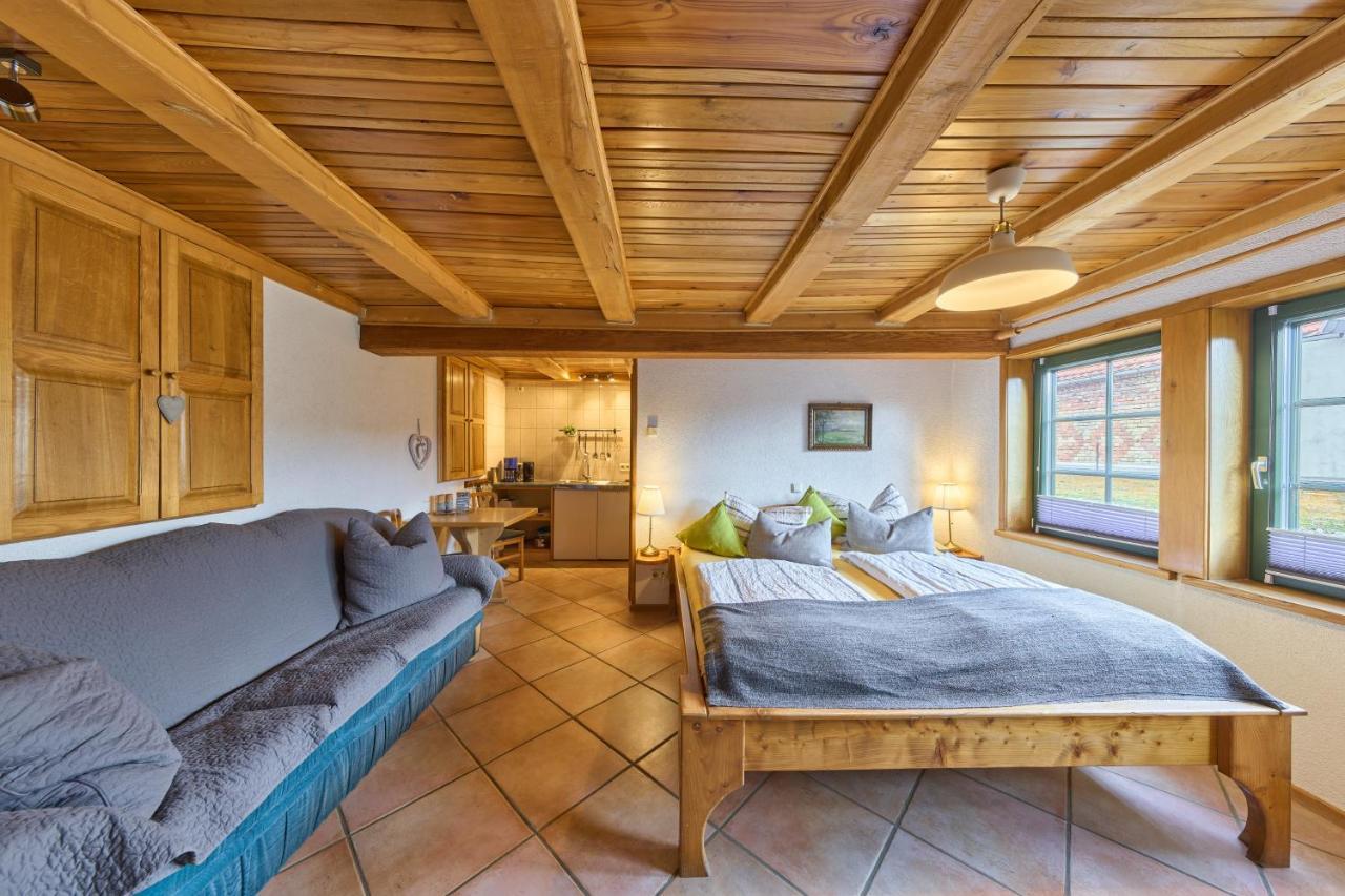 Landhotel Brauner Hirsch Kammerforst ห้อง รูปภาพ