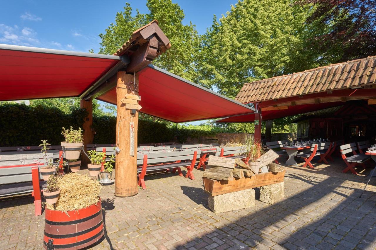 Landhotel Brauner Hirsch Kammerforst ภายนอก รูปภาพ